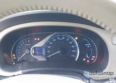 2014 Toyota Sienna Xle V6 8 Passenger z USA, uszkodzony, nr VIN 5TDYK3DCXES521301